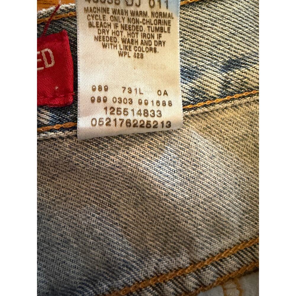 Levi's 550 Jeans Womens Petite 12 Light Wash Blue Relaxed Tapered Mid Rise - Picture 3 of 4